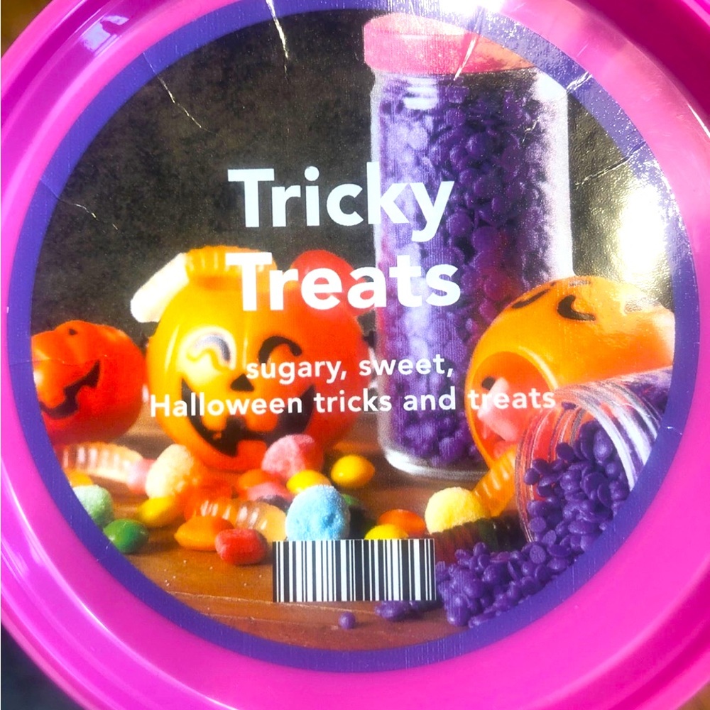 Pink Zebra 1 Jar Tricky Treats